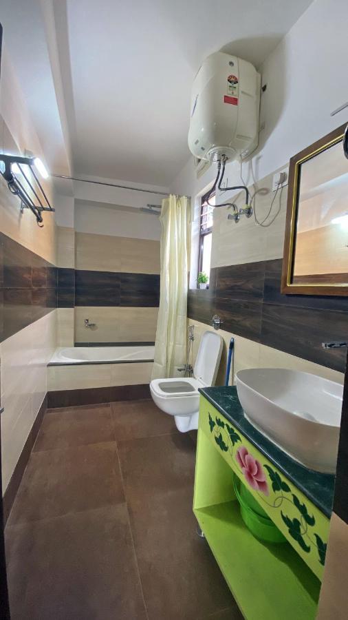 Отель Lingmoo Residency Ravangla Экстерьер фото